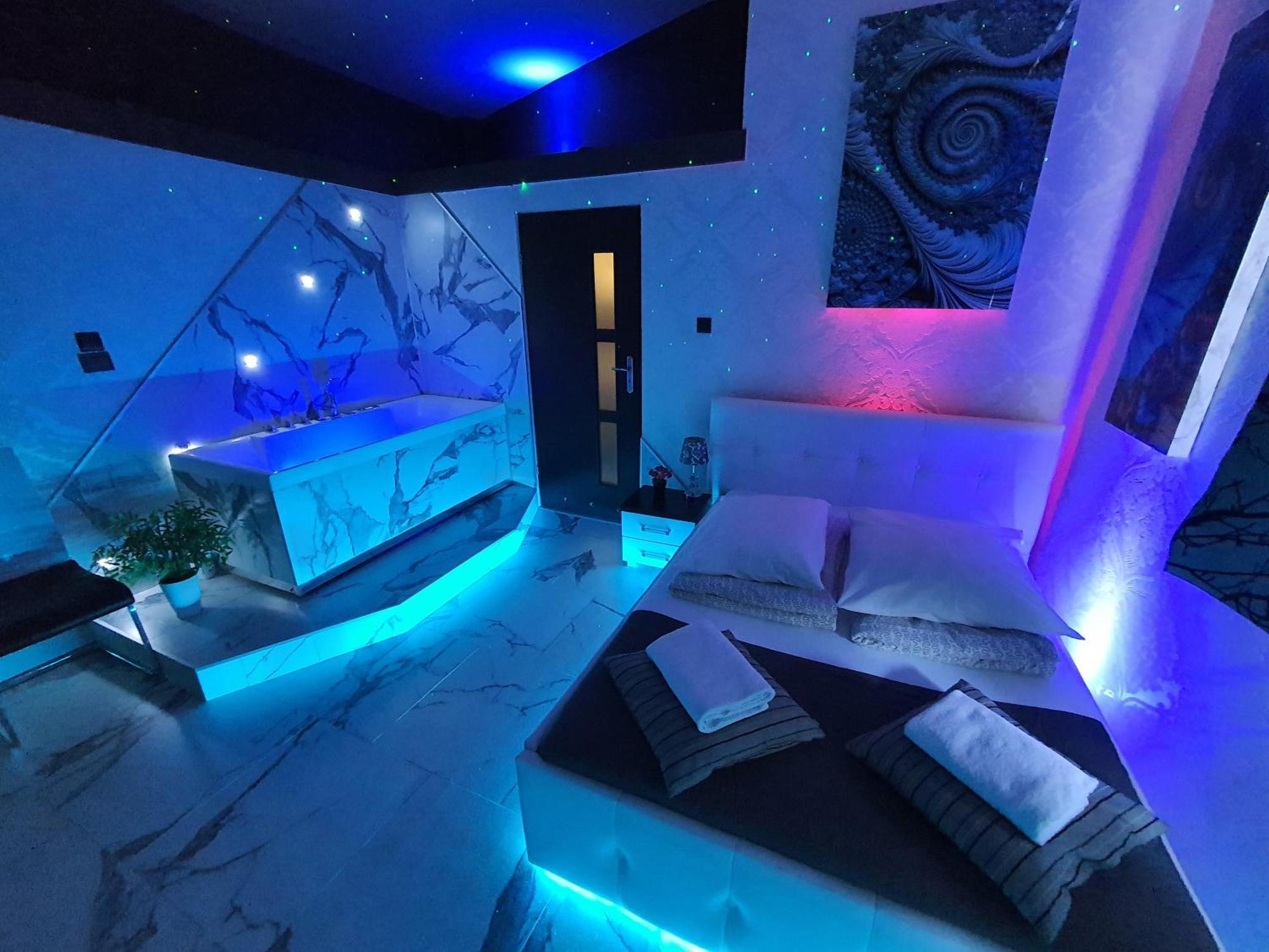 Z Jacuzzi Rynek Aparthotel